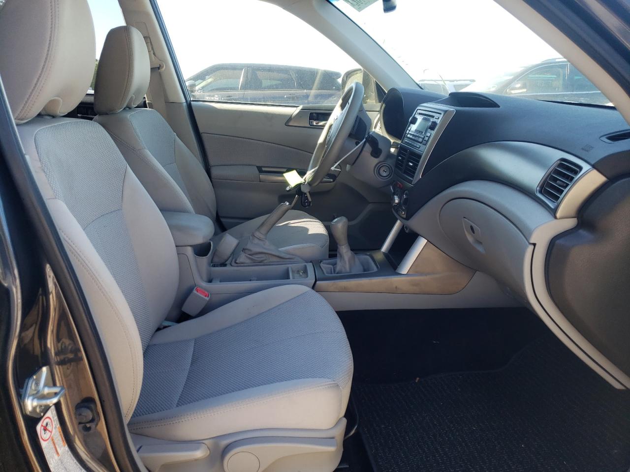 Photo 5 from auction – 2012 SUBARU FORESTER 2 with VIN JF2SHBDC3CG442771