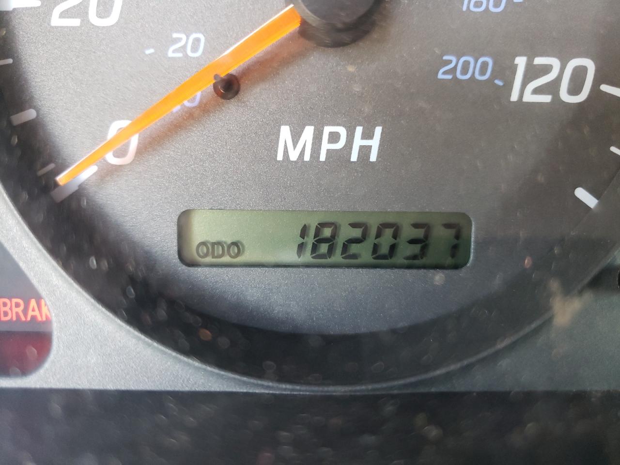 Photo 8 from auction – 2002 NISSAN SENTRA XE with VIN 3N1CB51D92L584171