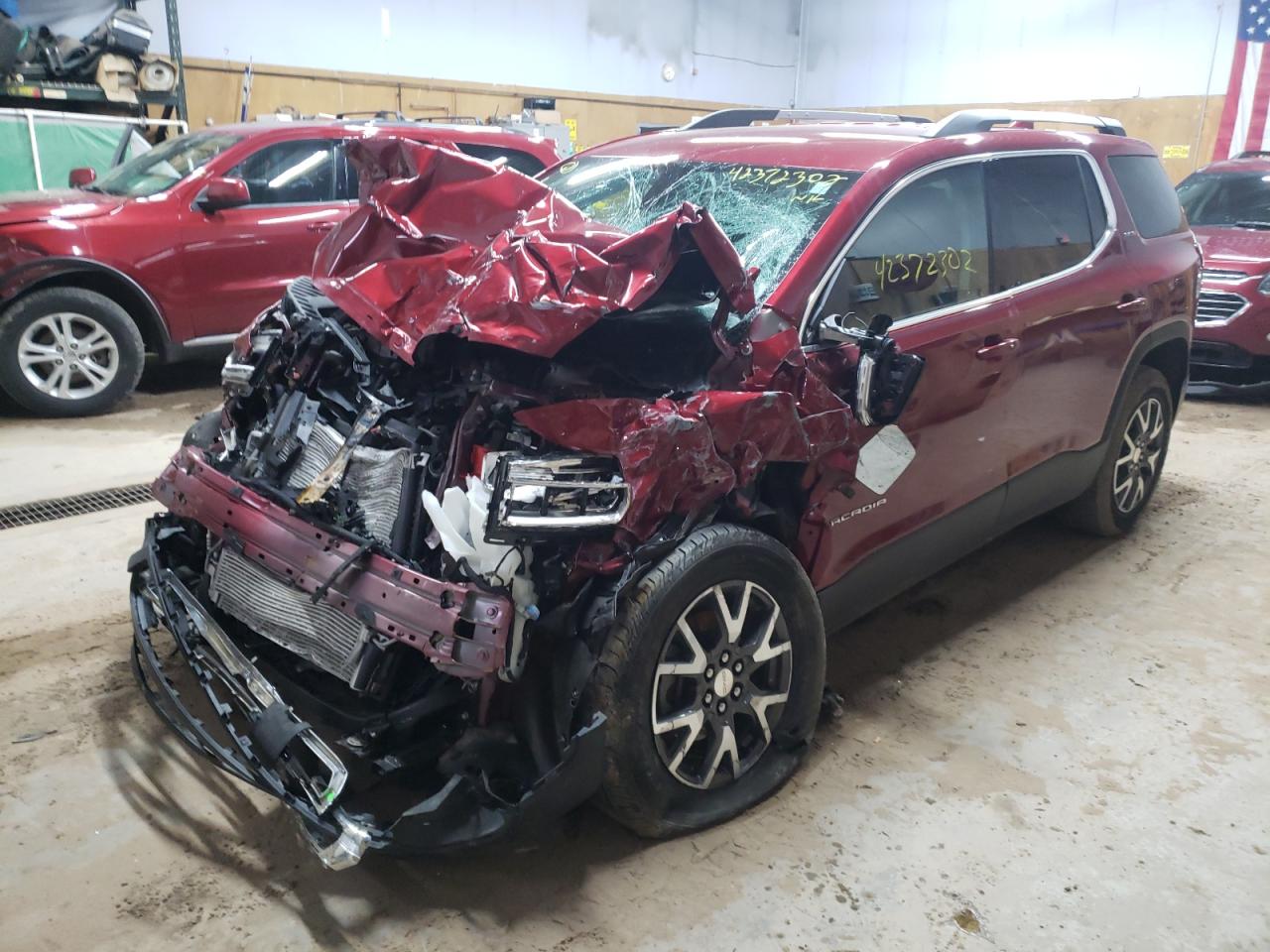 Photo 2 from auction – 2020 GMC ACADIA SLE with VIN 1GKKNRLS0LZ153087
