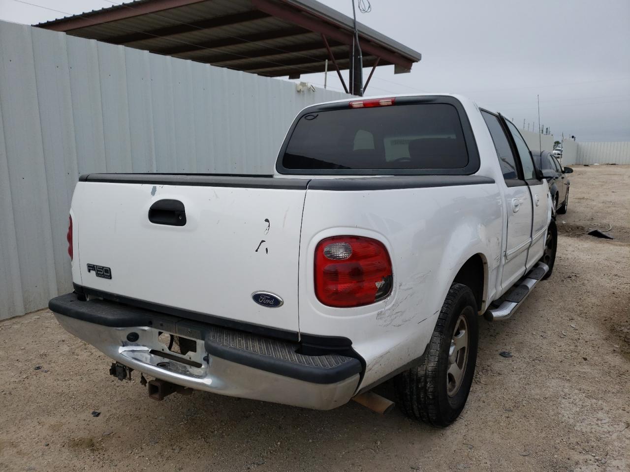Photo 4 from auction – 2002 FORD F150 SUPER with VIN 1FTRW07L92KC55761