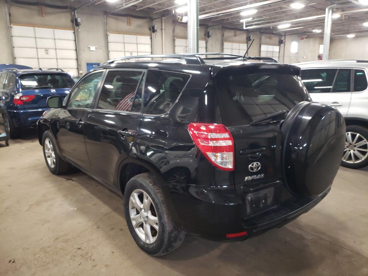 Photo 3 from auction – 2011 TOYOTA RAV4 with VIN 2T3BF4DV0BW133974