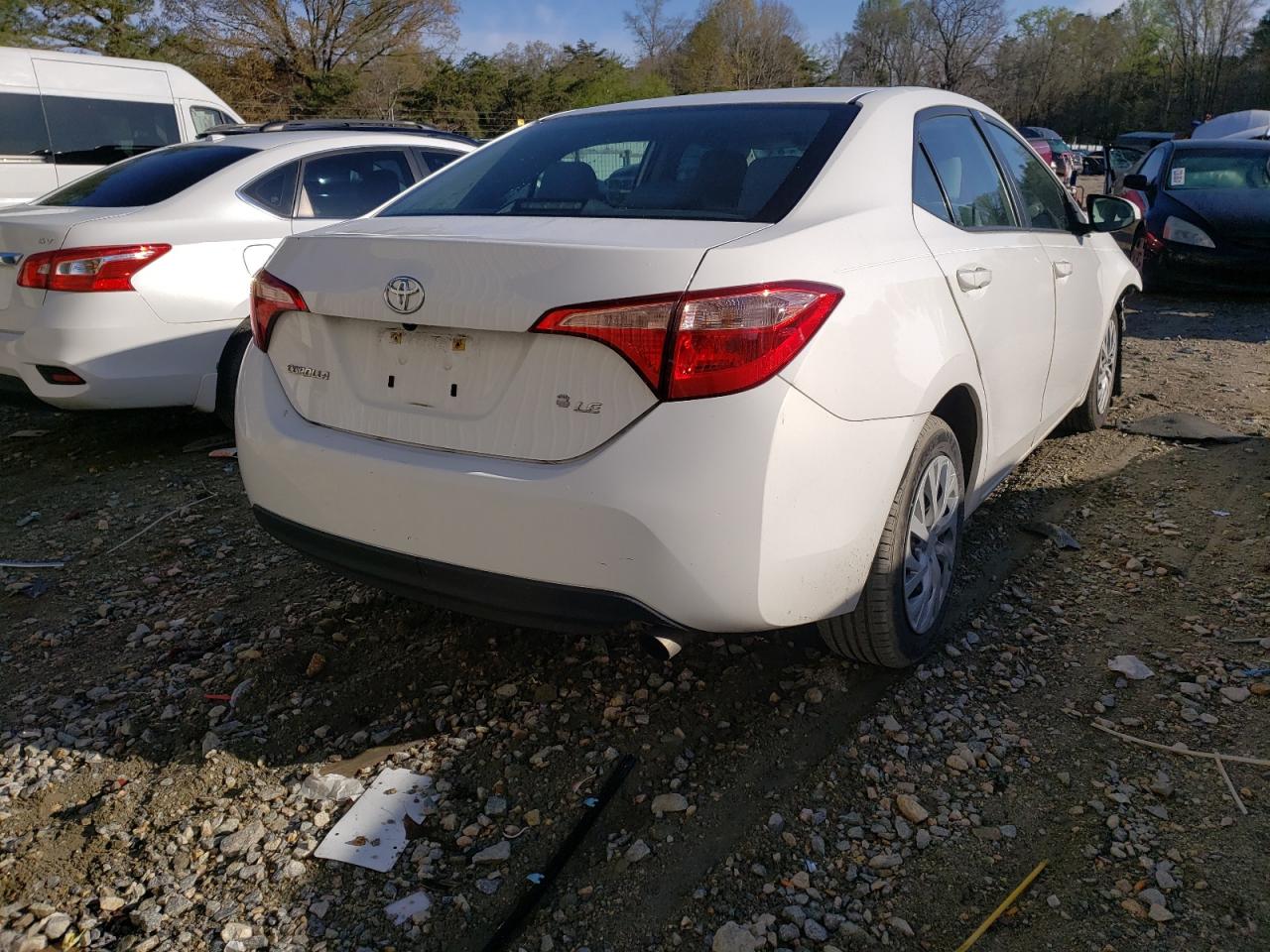 Photo 4 from auction – 2017 TOYOTA COROLLA L with VIN 2T1BURHE7HC817744