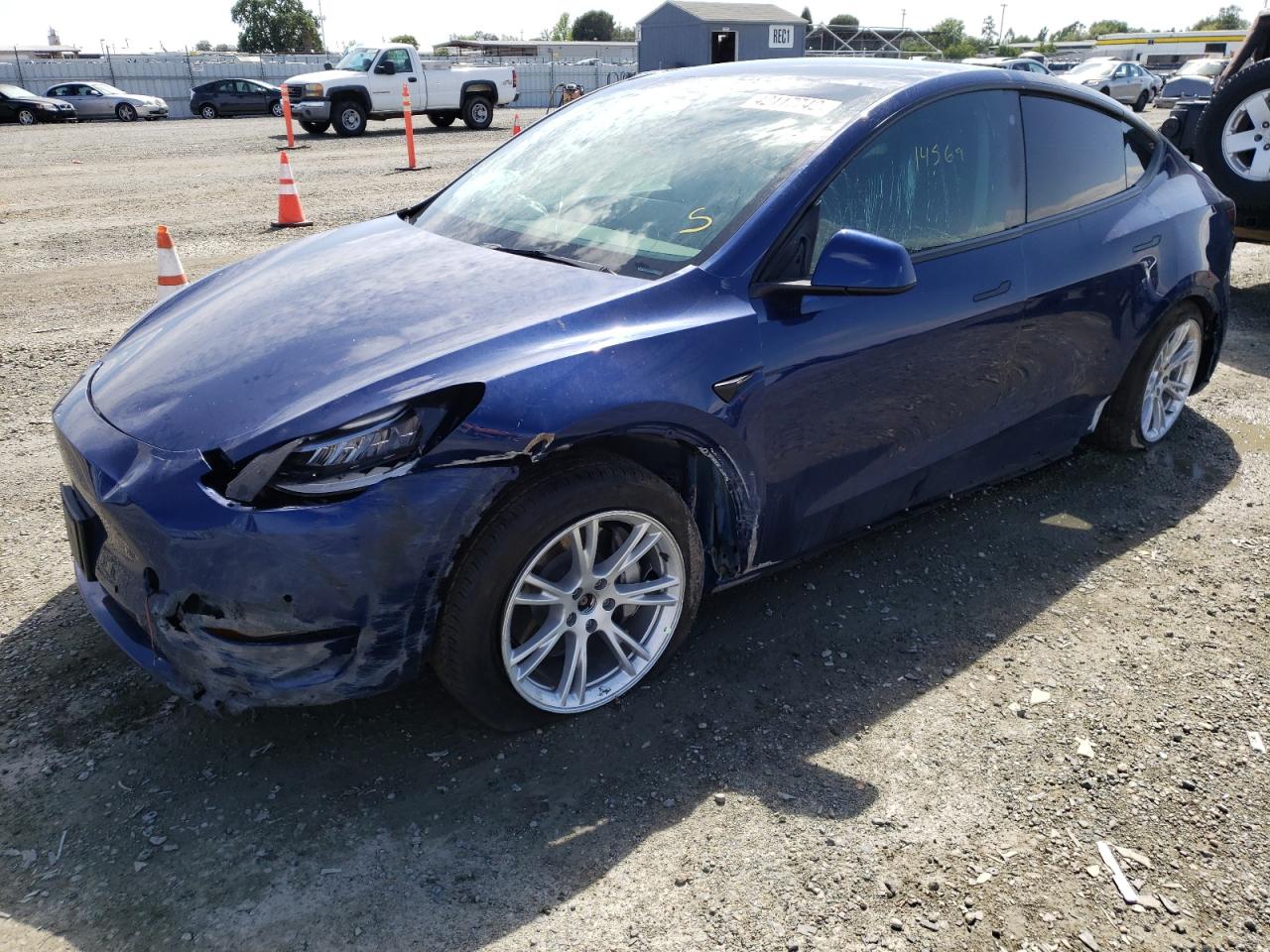 Photo 2 from auction – 2021 TESLA MODEL Y with VIN 5YJYGDEE5MF092465