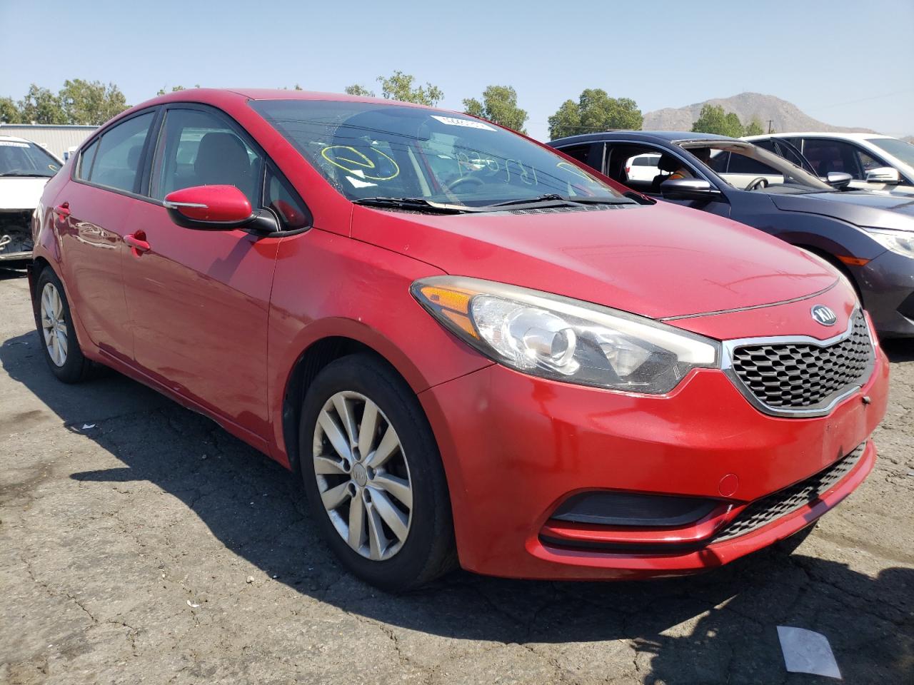 KIA FORTE LX 2015 with VIN KNAFX4A67F5277981 - Photo from auction