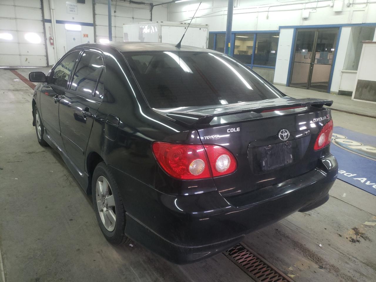 Photo 3 from auction – 2006 TOYOTA COROLLA CE with VIN 1NXBR32EX6Z648757