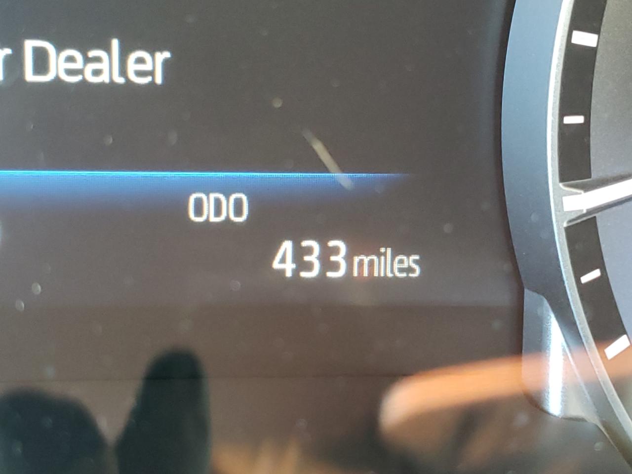 Photo 8 from auction – 2022 TOYOTA HIGHLANDER with VIN 5TDGBRCH6NS551066