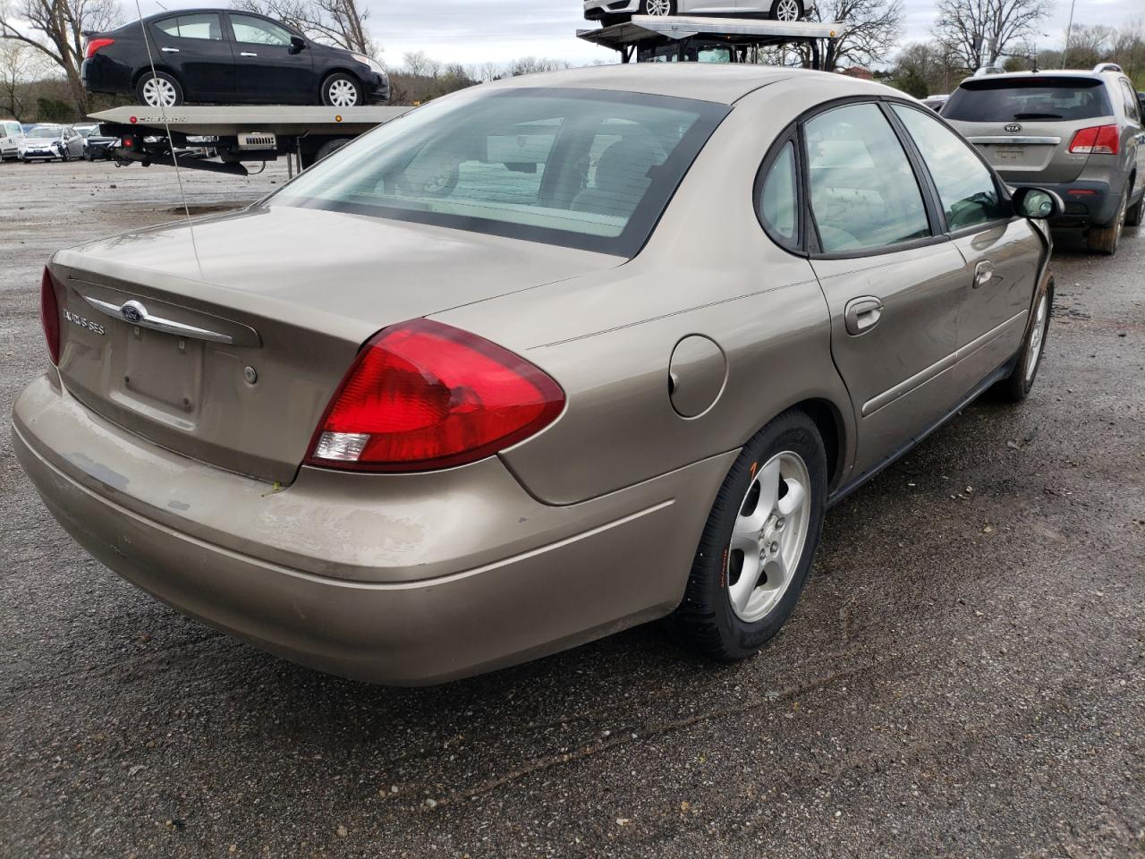 Фото 4 с аукциона – 2003 FORD TAURUS SES с VIN 1FAFP55203A181361