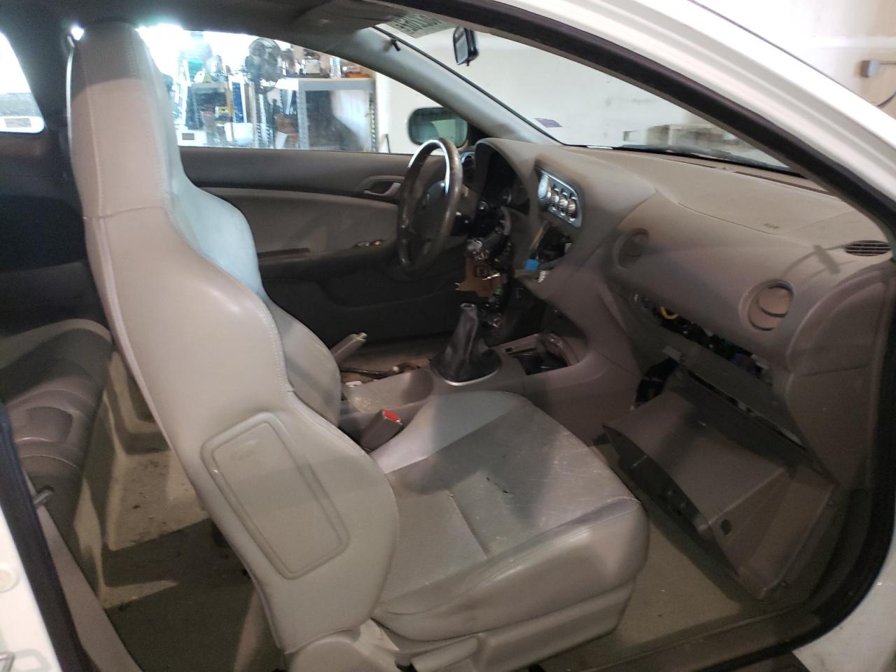 Photo 5 from auction – 2002 ACURA RSX with VIN JH4DC53852C009297