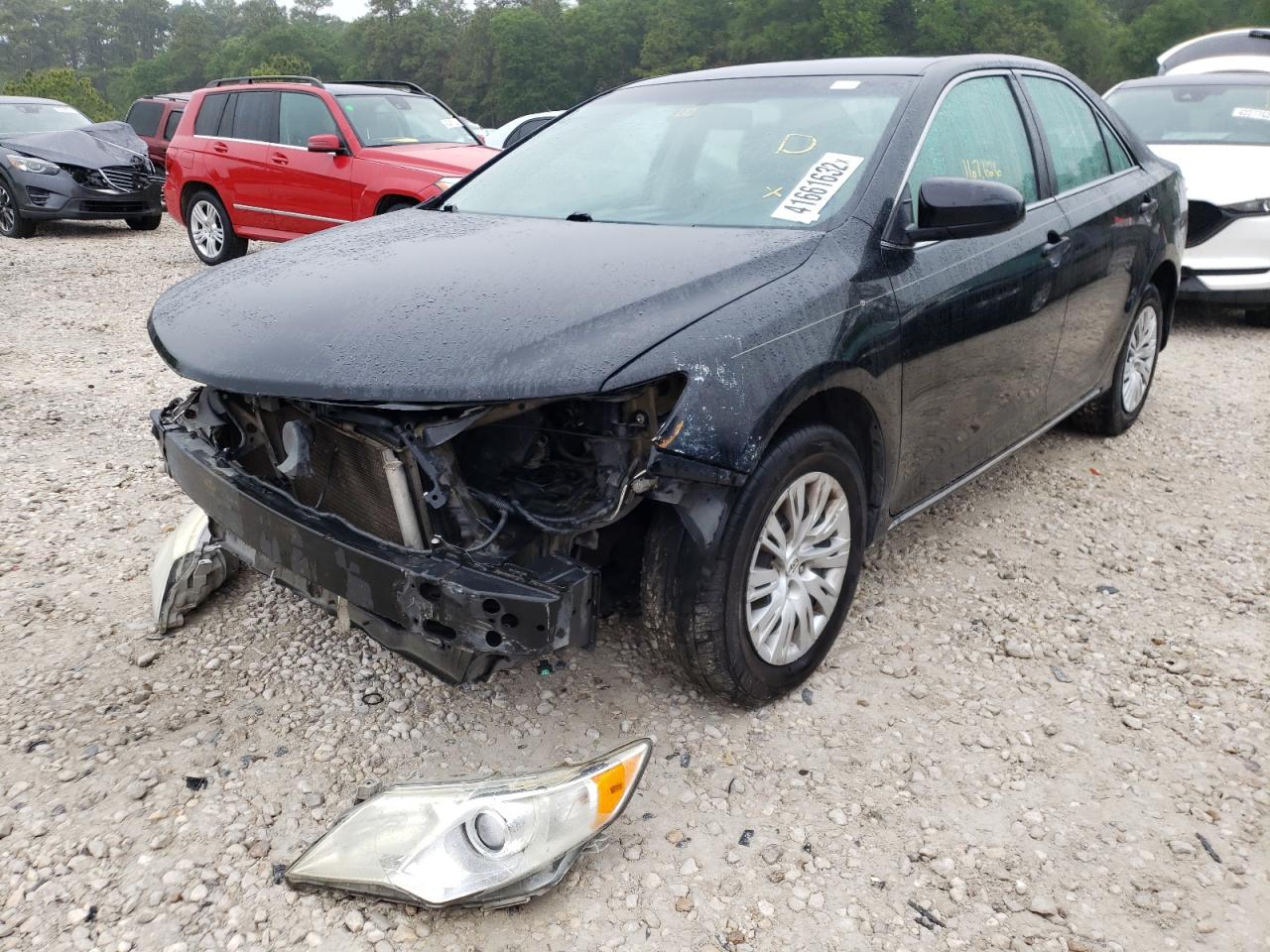 Photo 2 from auction – 2014 TOYOTA CAMRY L with VIN 4T4BF1FK9ER424400