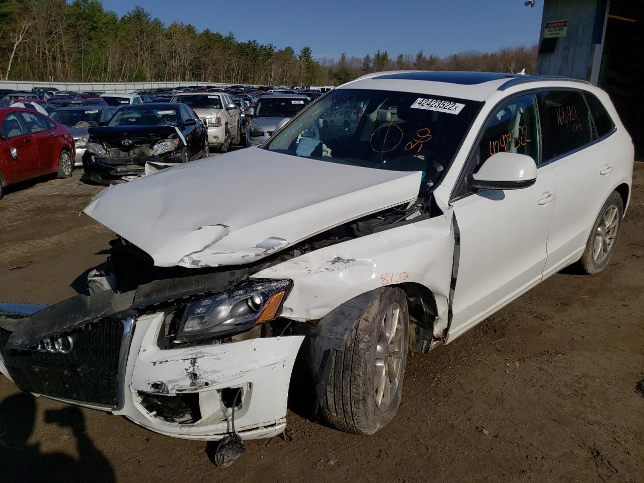 Photo 2 from auction – 2010 AUDI Q5 PREMIUM with VIN WA1LKAFP0AA096669