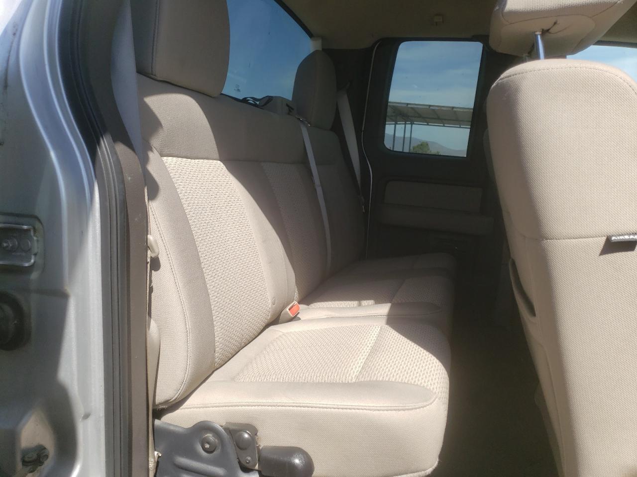 Photo 6 from auction – 2010 FORD F150 SUPER with VIN 1FTEX1C81AFA69612