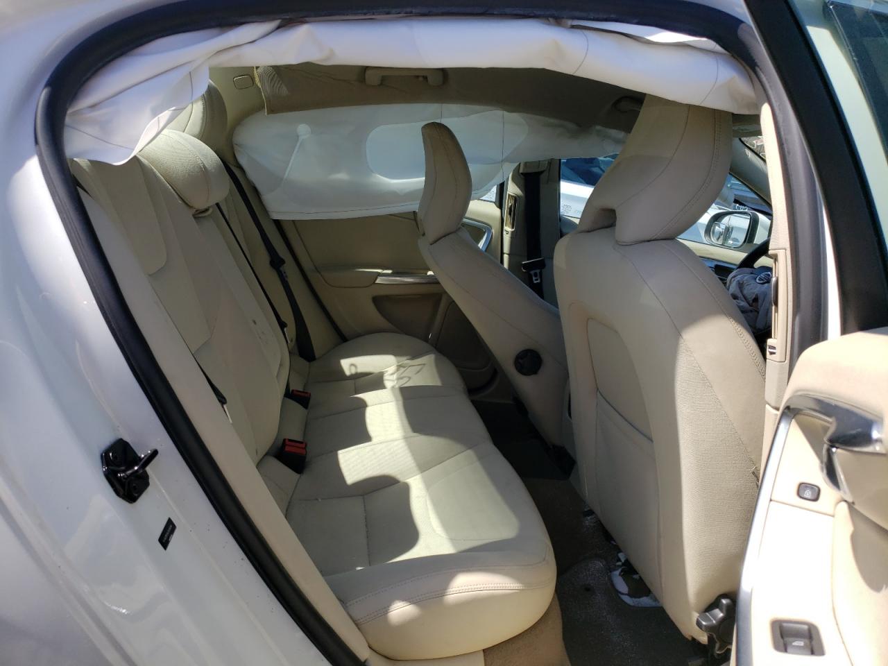 Photo 6 from auction – 2012 VOLVO S60 T5 with VIN YV1622FS4C2039248