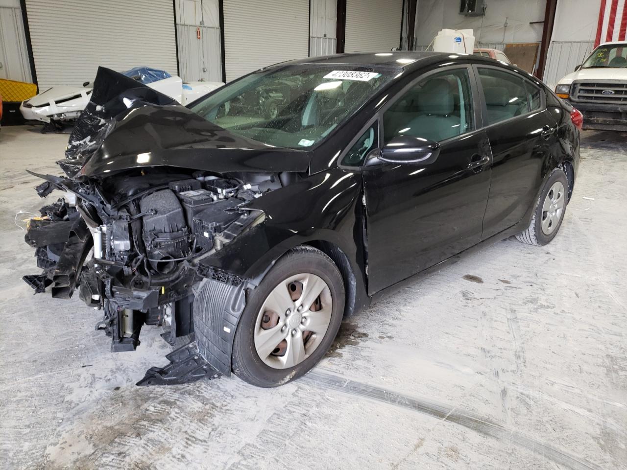 Photo 2 from auction – 2015 KIA FORTE LX with VIN KNAFK4A63F5411108
