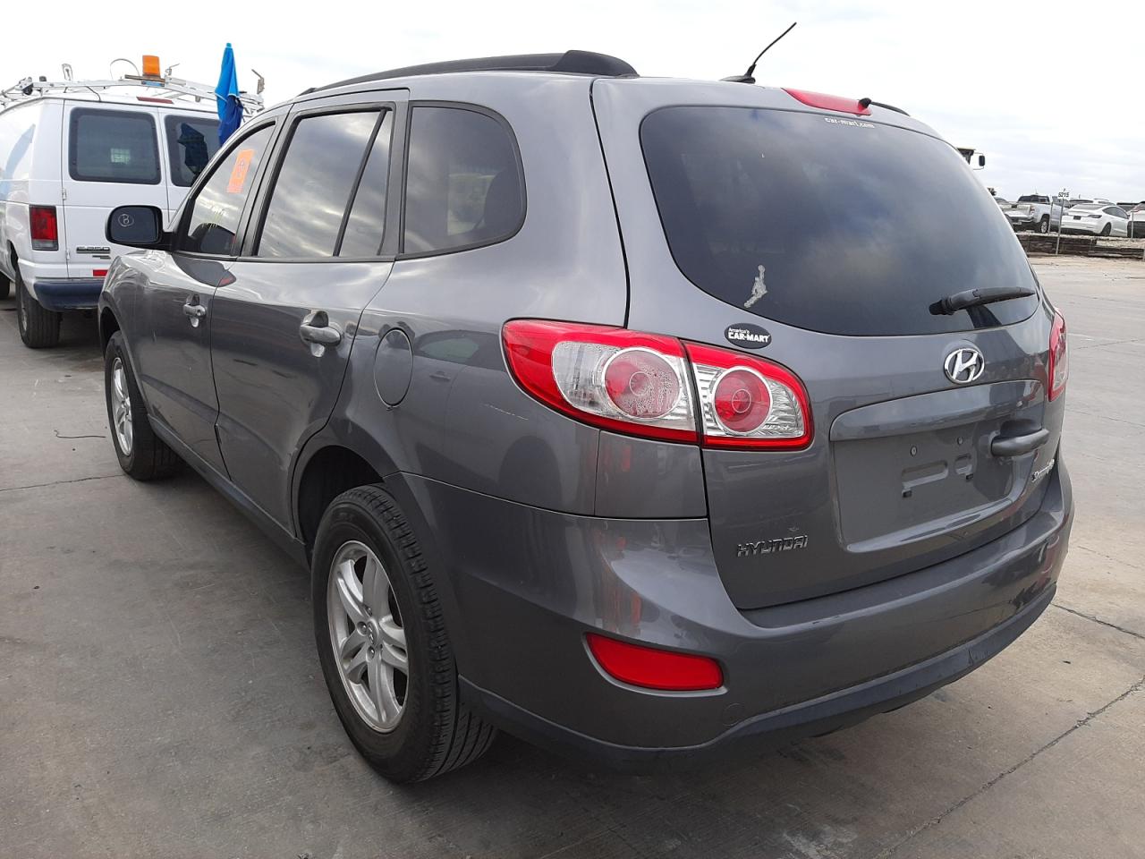 Photo 3 from auction – 2010 HYUNDAI SANTA FE G with VIN 5NMSG3AB7AH408244