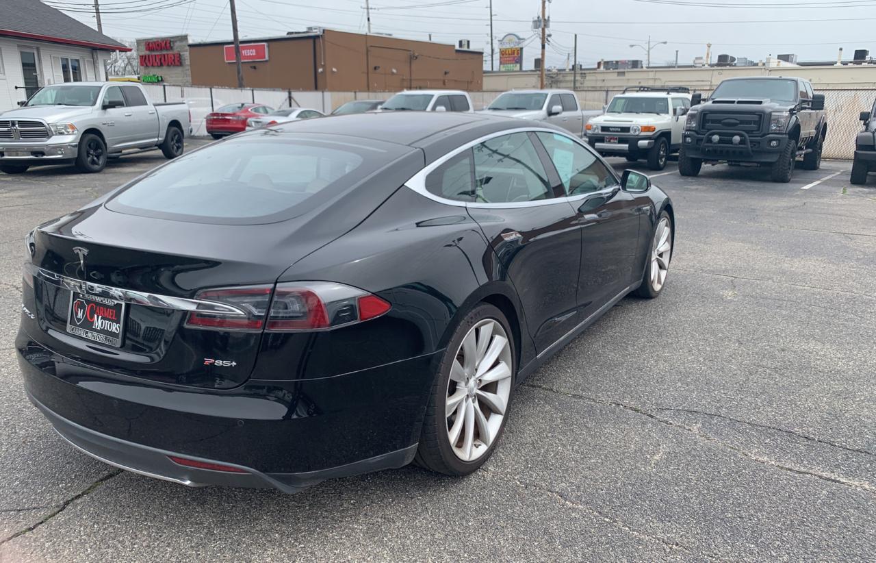 Photo 4 from auction – 2013 TESLA MODEL S with VIN 5YJSA1DP7DFP20812