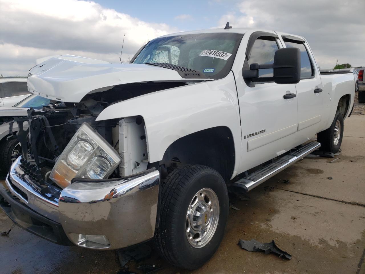 Photo 2 from auction – 2008 CHEVROLET SILVERADO with VIN 1GCHC23698F203144