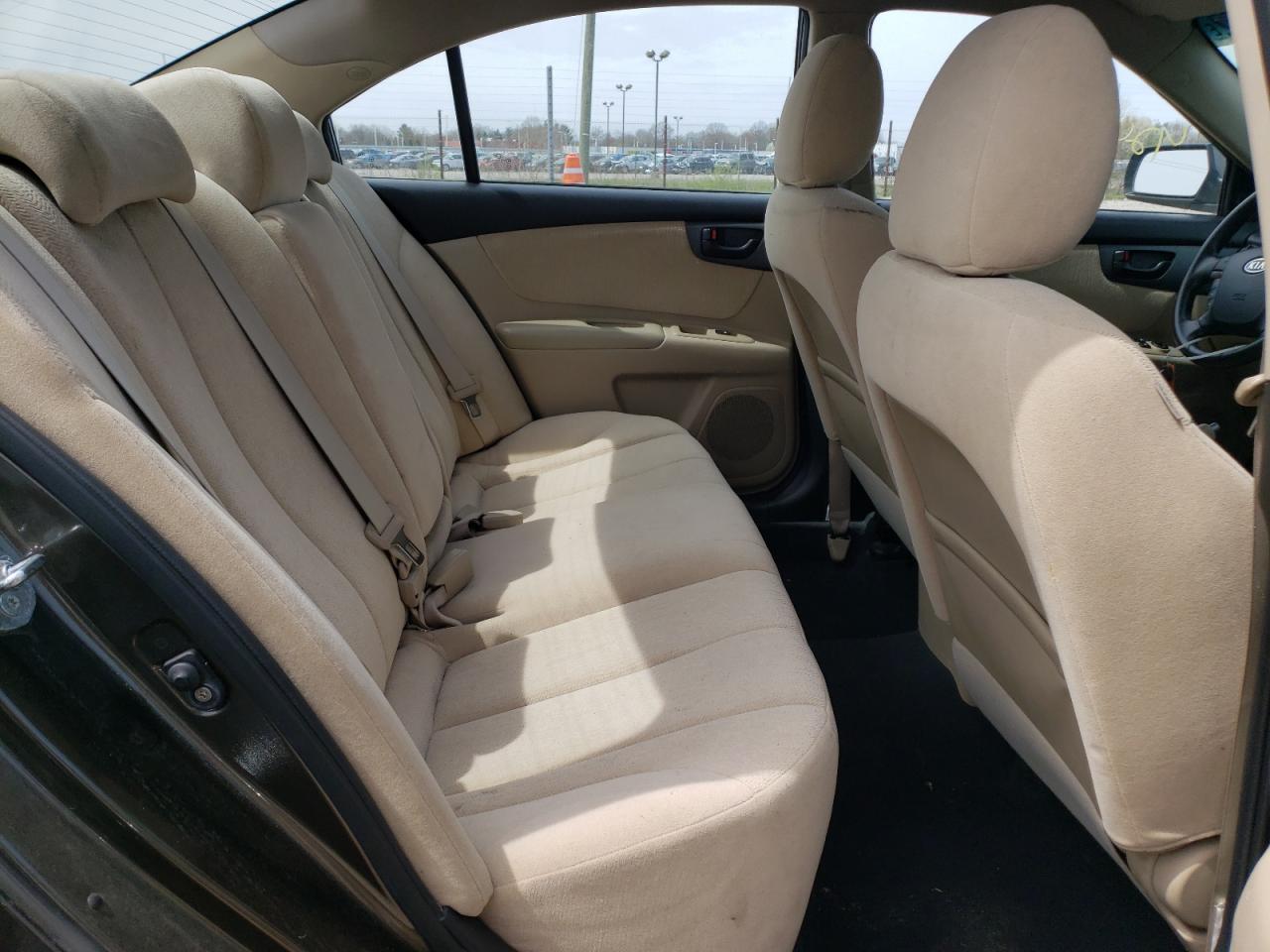Photo 6 from auction – 2010 KIA OPTIMA LX with VIN KNAGG4A83A5385626