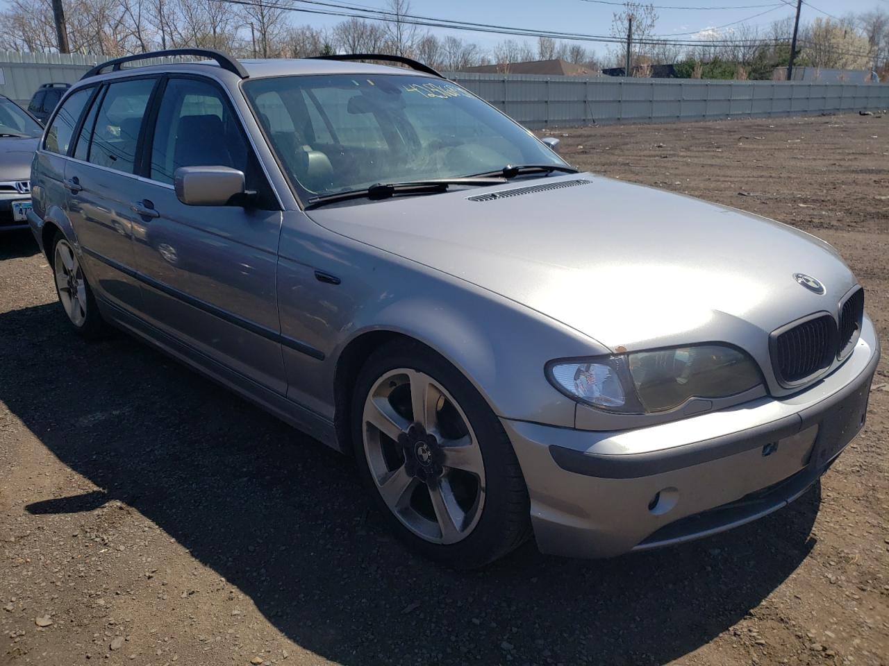 BMW 325 XIT 2004 with VIN WBAEP33404PE91846 - Photo from auction