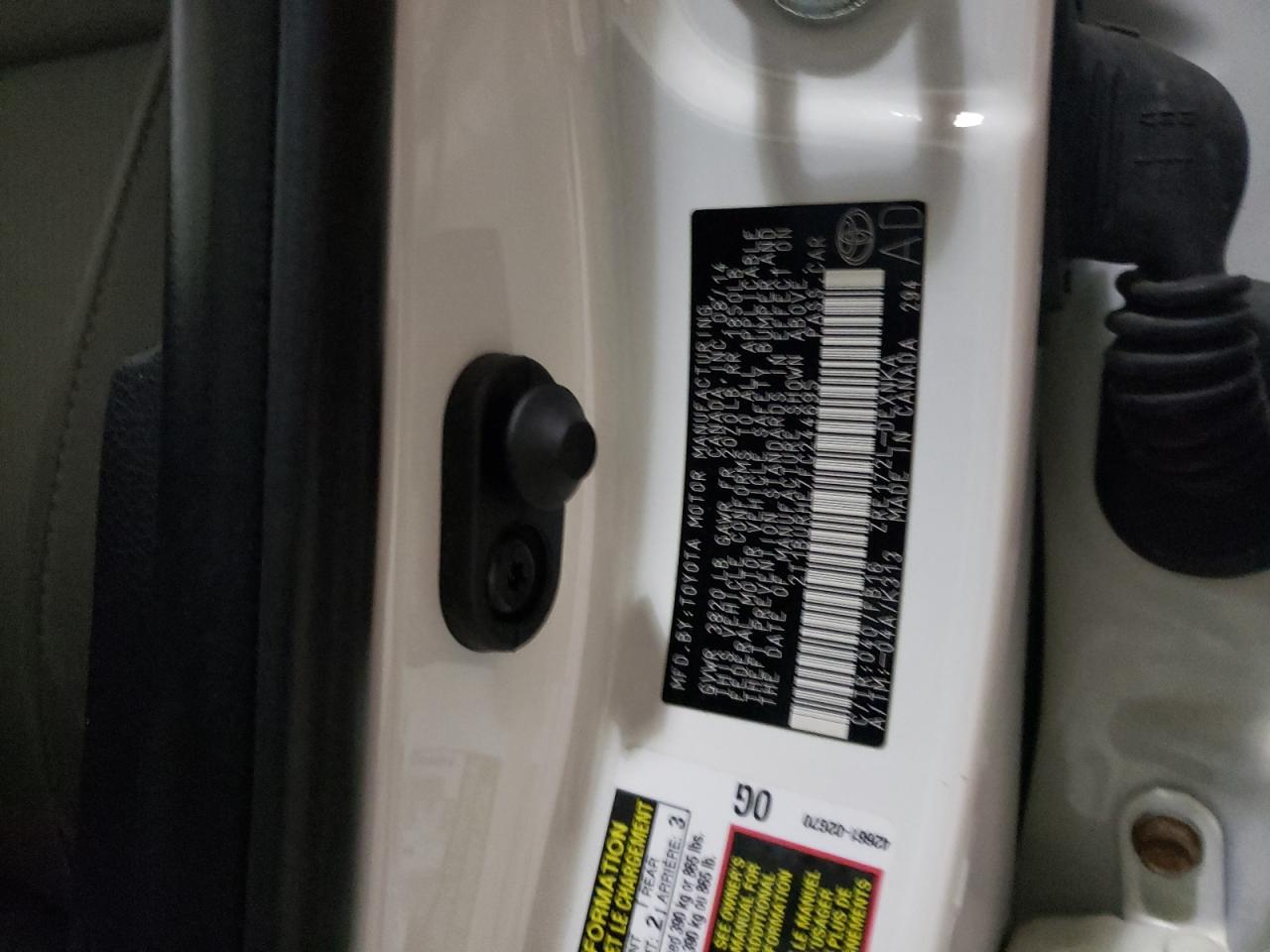 Photo 10 from auction – 2015 TOYOTA COROLLA L with VIN 2T1BURHE7FC244695