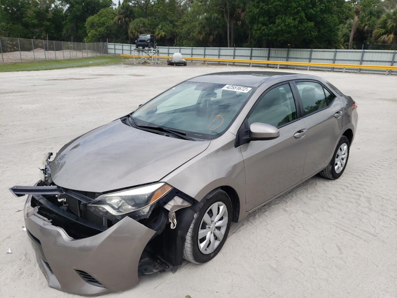 Photo 2 from auction – 2016 TOYOTA COROLLA L with VIN 5YFBURHEXGP372656