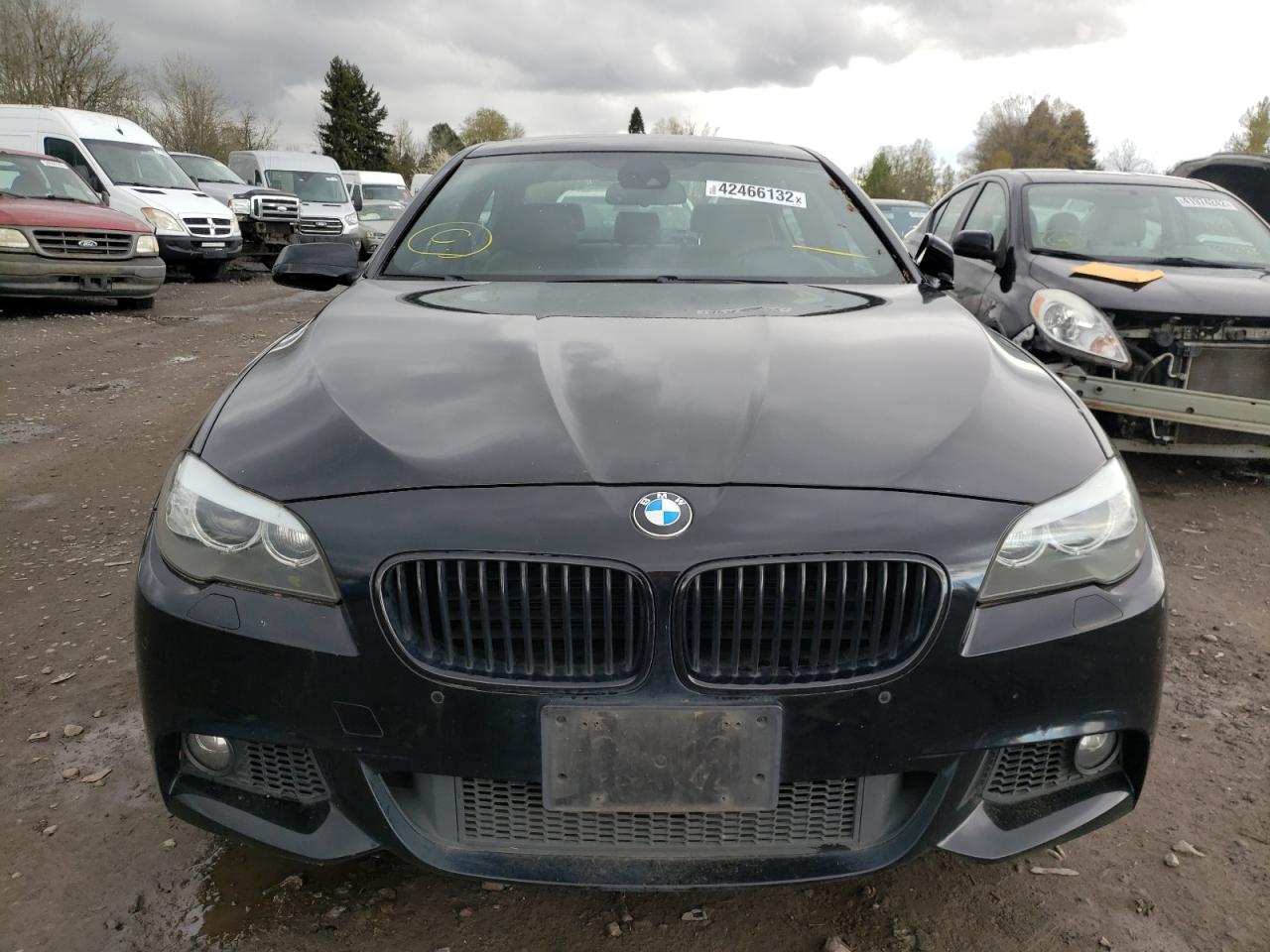 Foto 9 de la subasta – 2012 BMW 550 I con VIN WBAFR9C54CDV59198