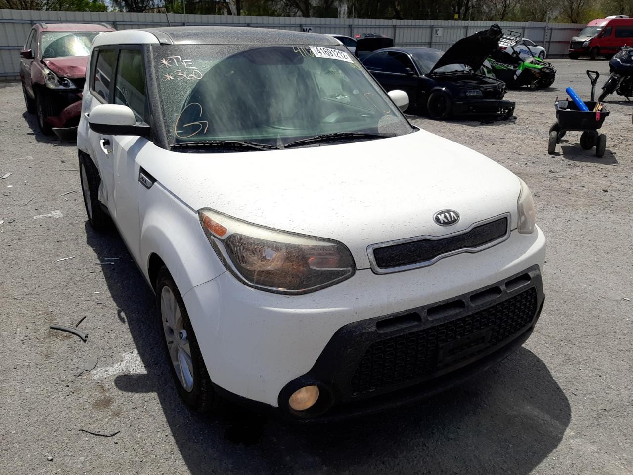 Снимка 1 от търг – 2015 KIA SOUL + с VIN KNDJP3A57F7805554