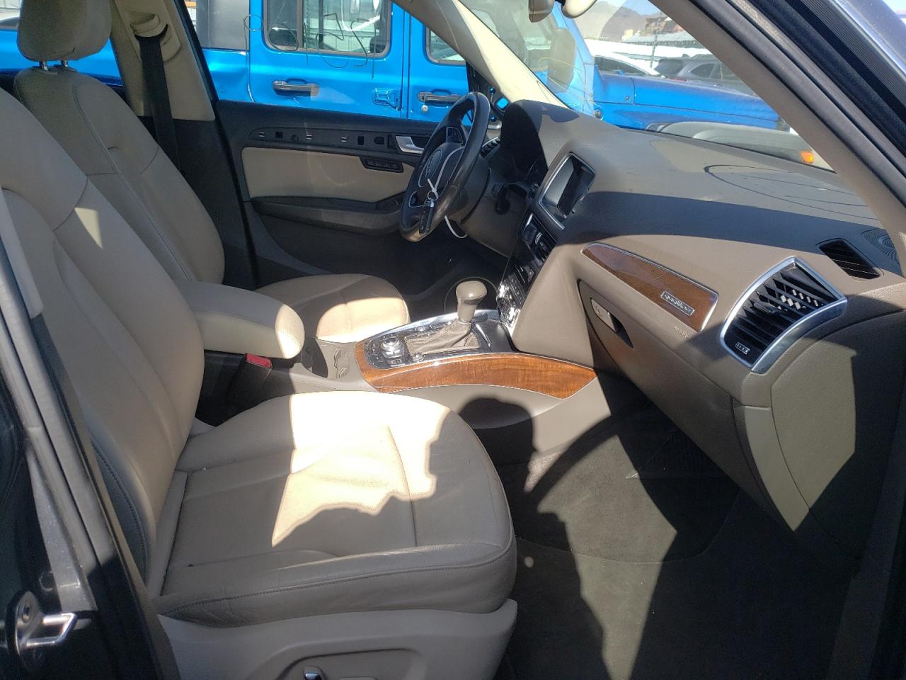 Photo 5 from auction – 2015 AUDI Q5 PREMIUM with VIN WA1DGAFP0FA012878