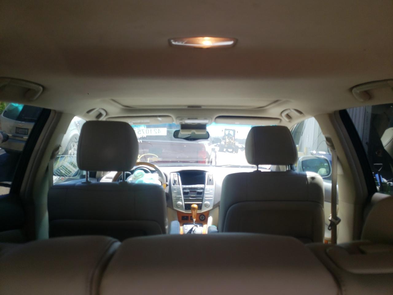 Photo 9 from auction – 2006 LEXUS RX 330 with VIN 2T2GA31U26C048110