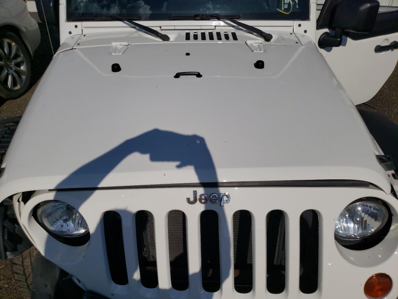 Photo 7 from auction – 2008 JEEP WRANGLER X with VIN 1J4FA24158L601656