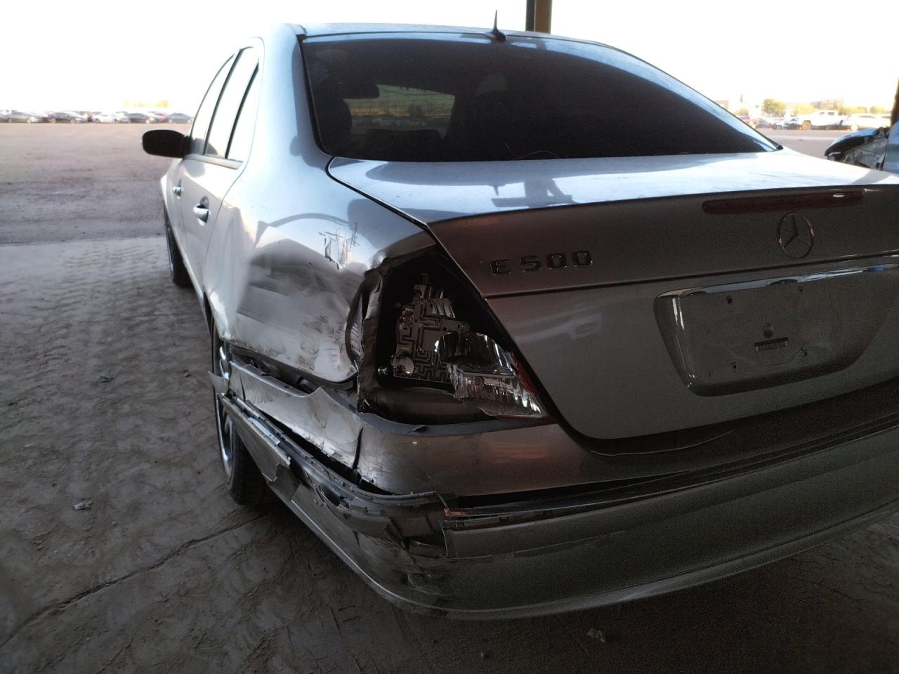 Photo 9 from auction – 2004 MERCEDES-BENZ E 500 with VIN WDBUF70J94A437690