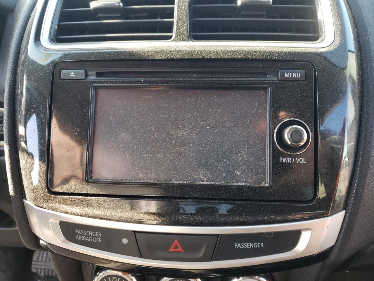 Photo 9 from auction – 2015 MITSUBISHI OUTLANDER with VIN 4A4AP4AU9FE056886