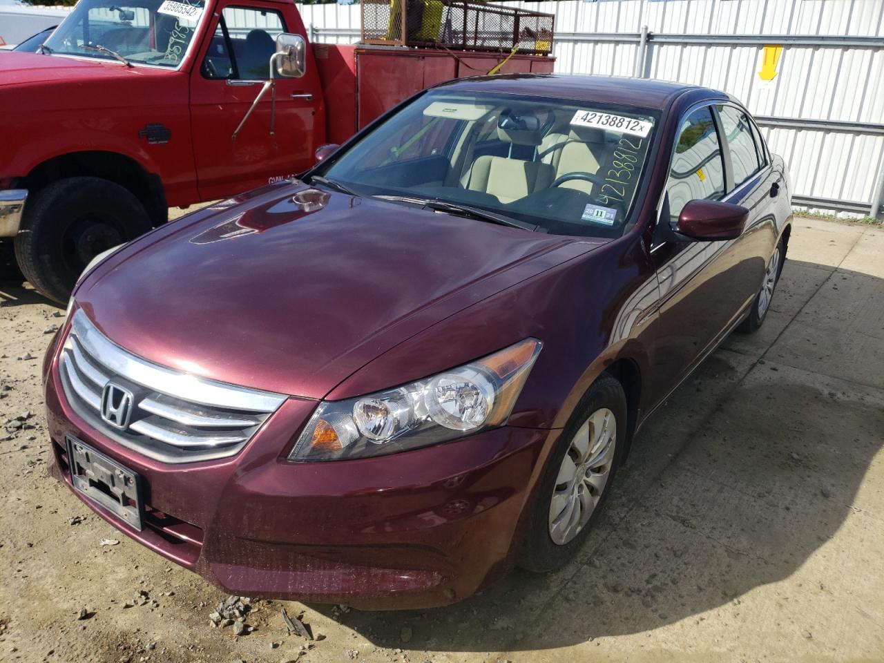 Photo 2 from auction – 2011 HONDA ACCORD with VIN 1HGCP2F39BA027993