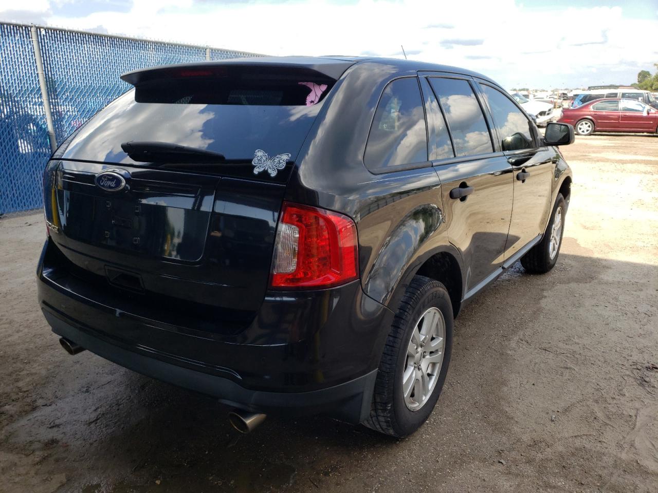 Photo 4 from auction – 2011 FORD EDGE SE with VIN 2FMDK3GC0BBA33803