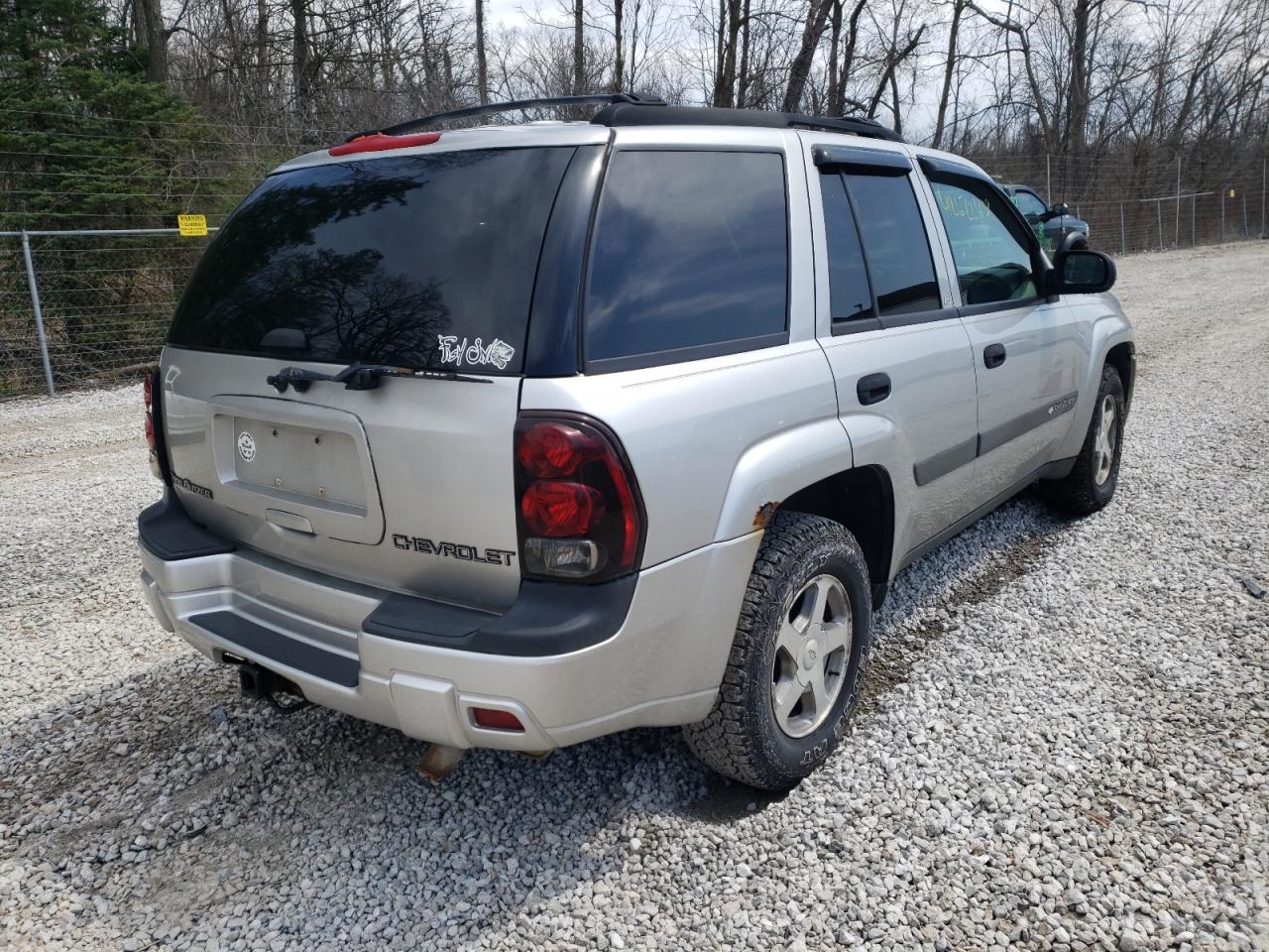 Photo 4 from auction – 2004 CHEVROLET TRAILBLAZE with VIN 1GNDT13S342127838