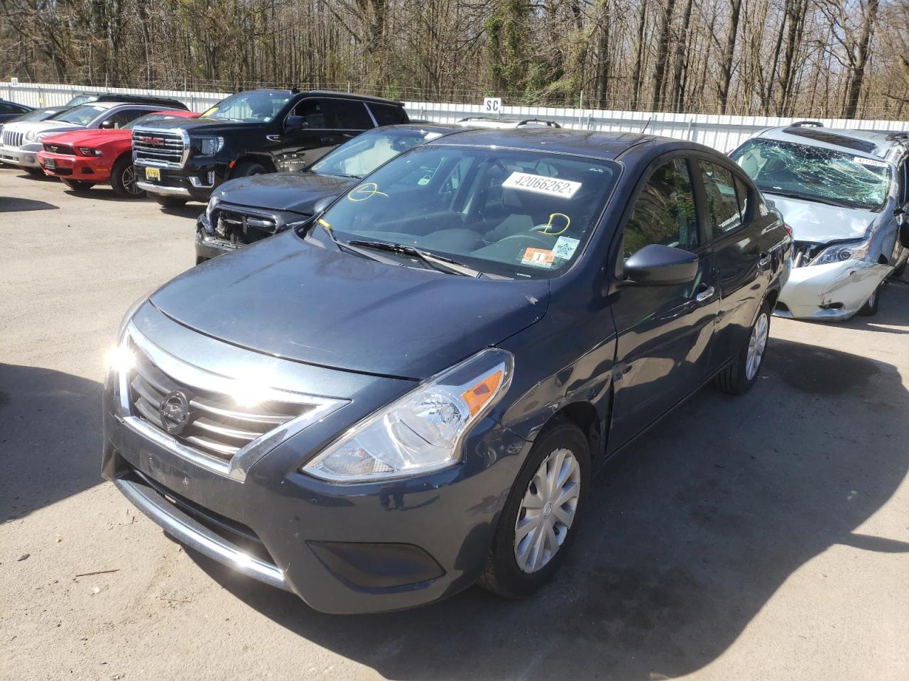 Photo 2 from auction – 2016 NISSAN VERSA S with VIN 3N1CN7AP2GL806540