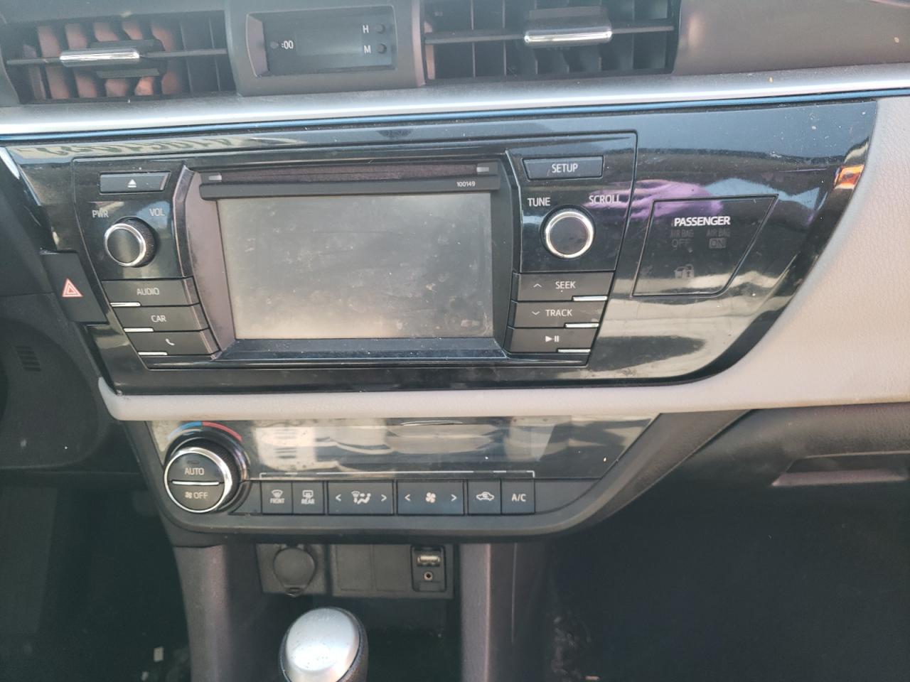 Photo 9 from auction – 2015 TOYOTA COROLLA LE with VIN 2T1BURHE6FC400404