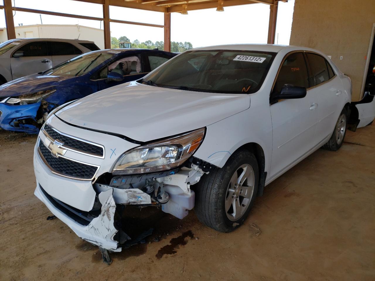 Photo 2 from auction – 2013 CHEVROLET MALIBU LS with VIN 1G11B5SA2DF163083