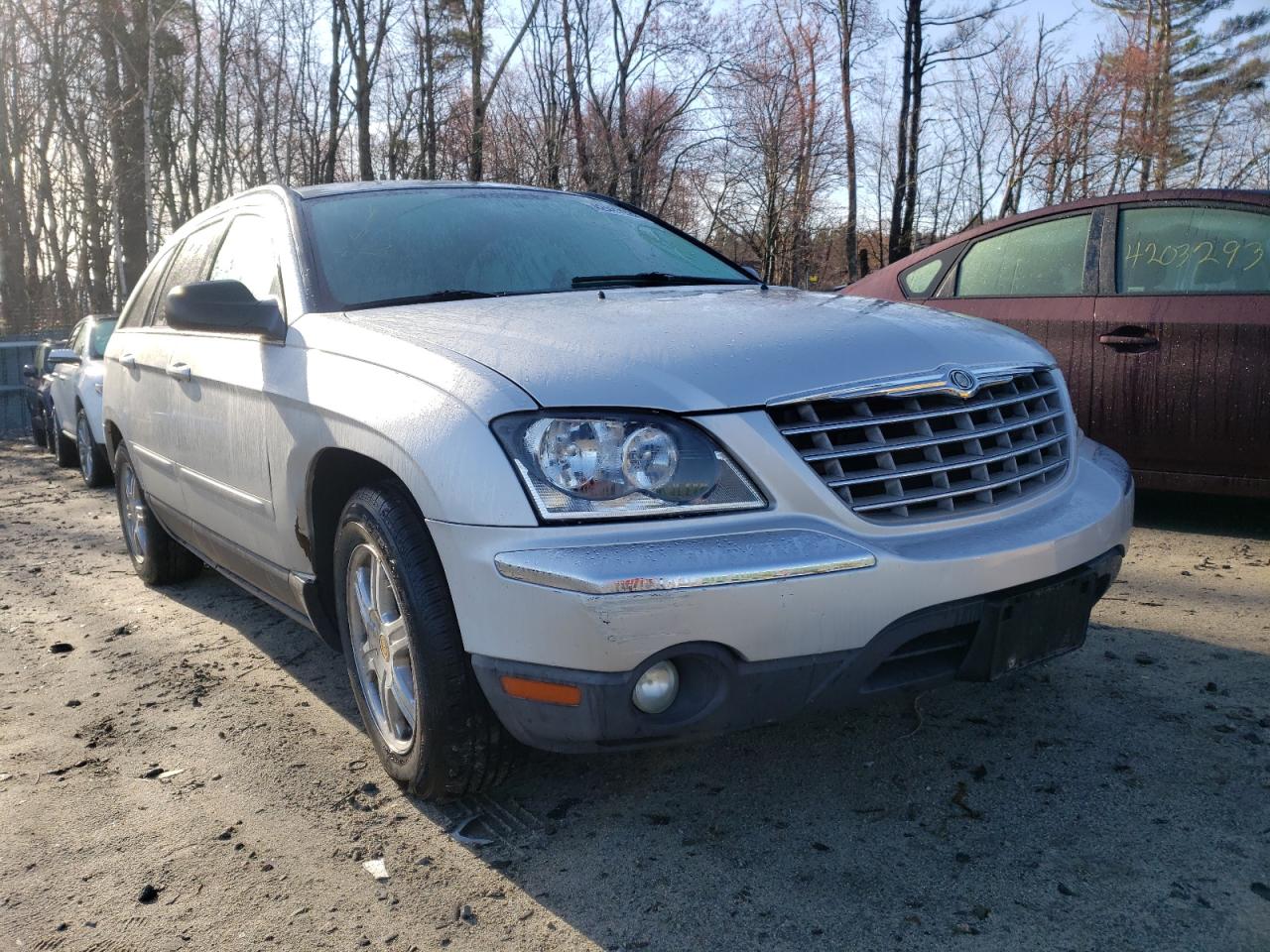 CHRYSLER PACIFICA 2004 with VIN 2C8GF68484R183228 - Photo from auction