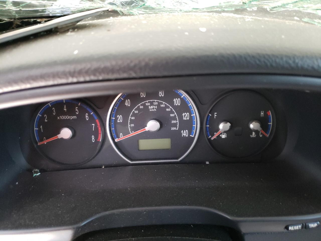 Photo 8 from auction – 2009 HYUNDAI SANTA FE G with VIN 5NMSG13D89H275170