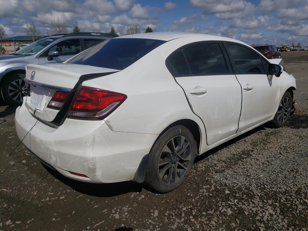 Photo 4 from auction – 2015 HONDA CIVIC EX with VIN 19XFB2F86FE203004