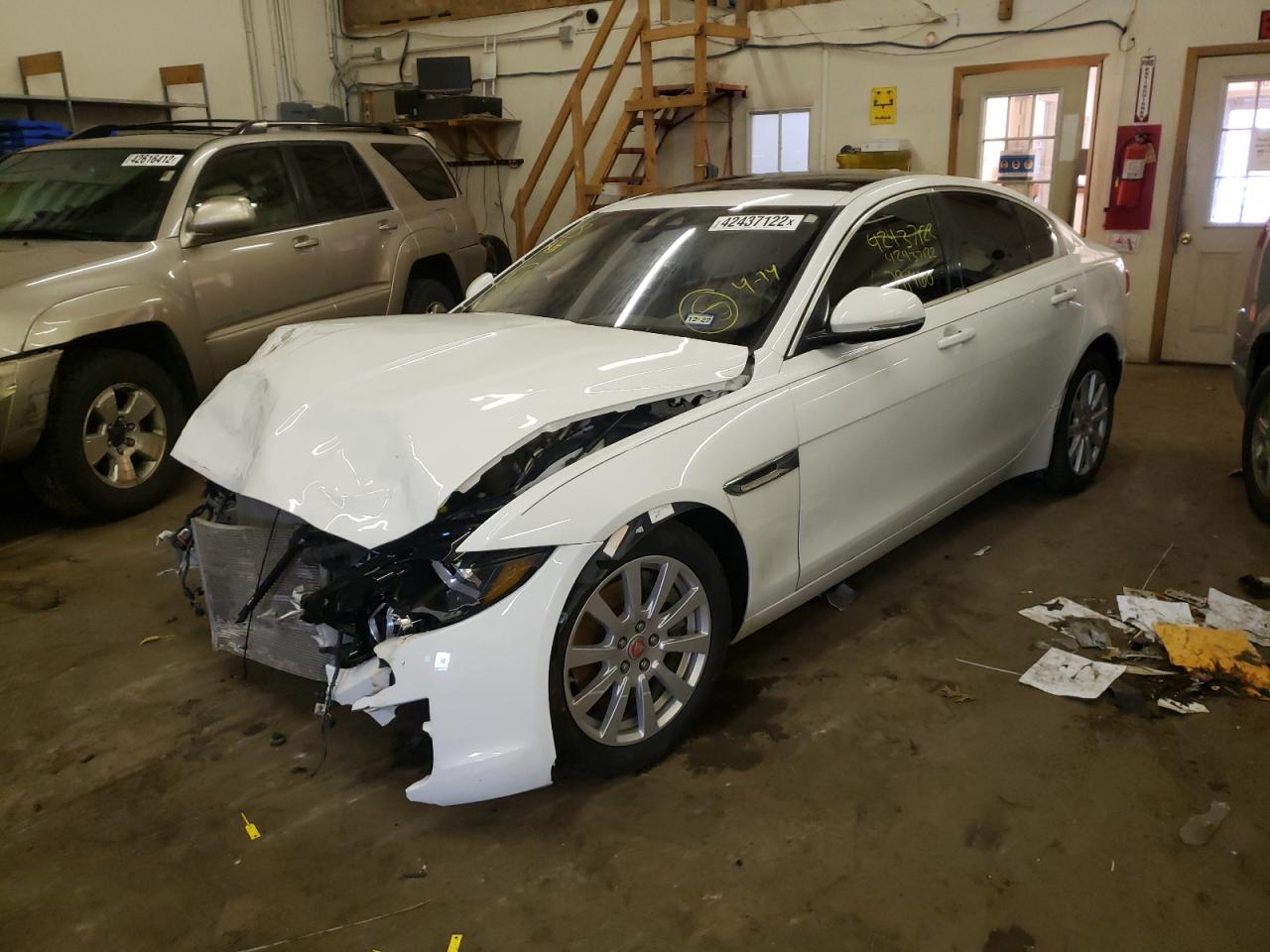 Photo 2 from auction – 2019 JAGUAR XE with VIN SAJAR4FX2KCP49696