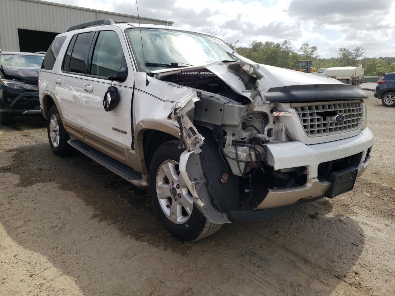 FORD EXPLORER E 2005 with VIN 1FMZU64K05UA19444 - Photo from auction