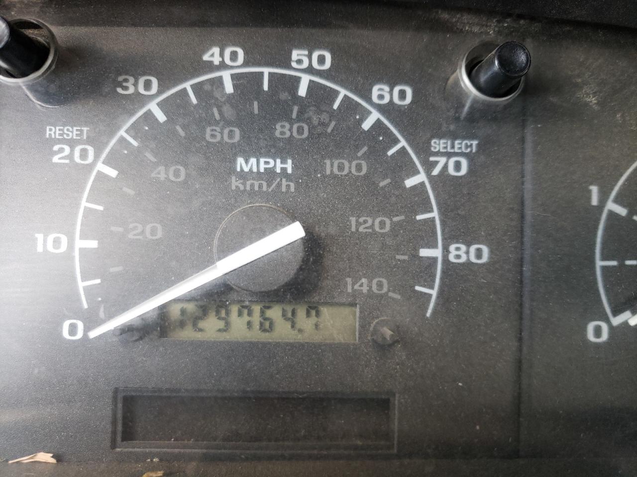 Photo 8 from auction – 1997 FORD F350 with VIN 1FTJW36F0VEA04821