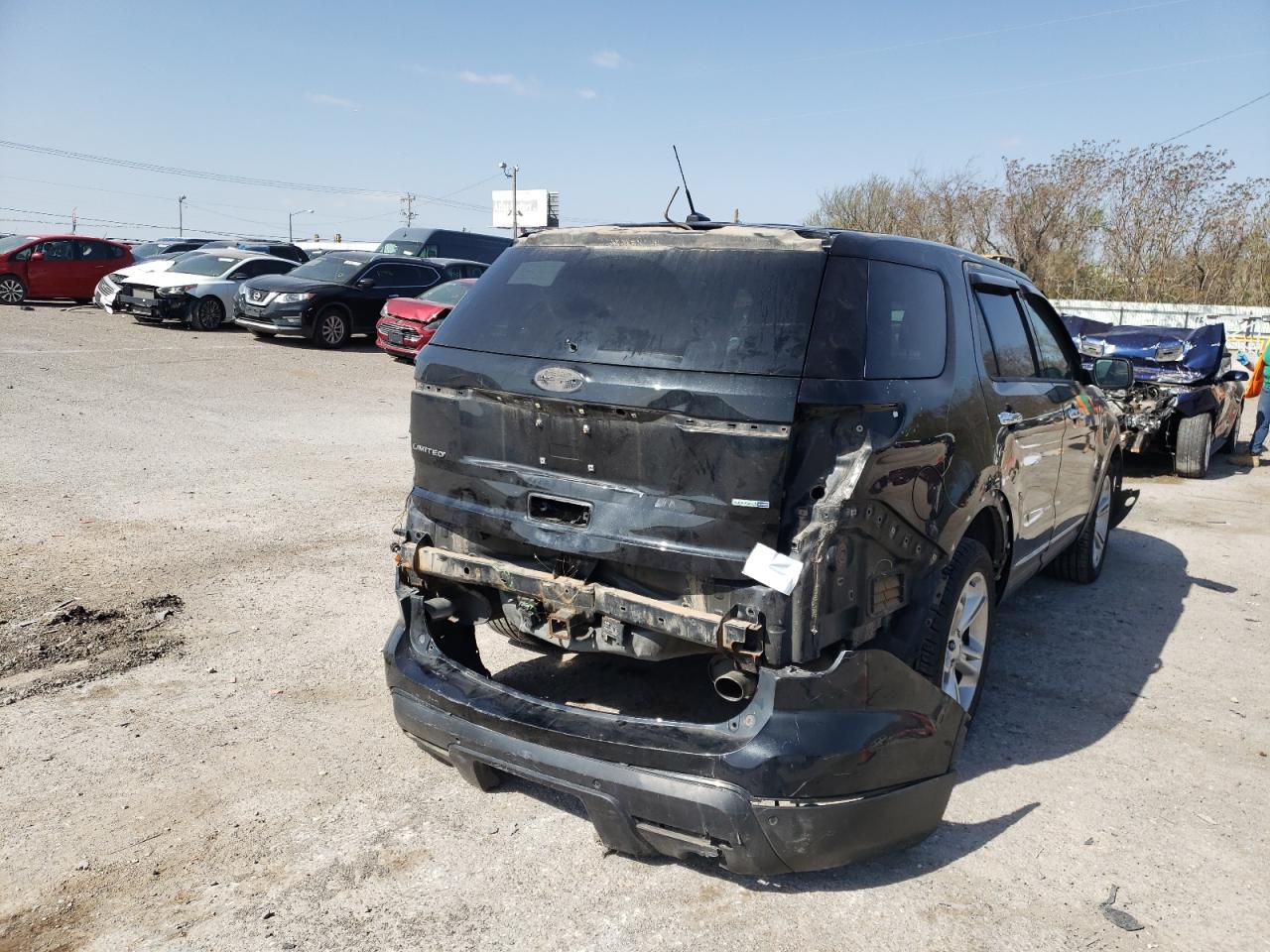 Photo 9 from auction – 2015 FORD EXPLORER L with VIN 1FM5K8F86FGB19131