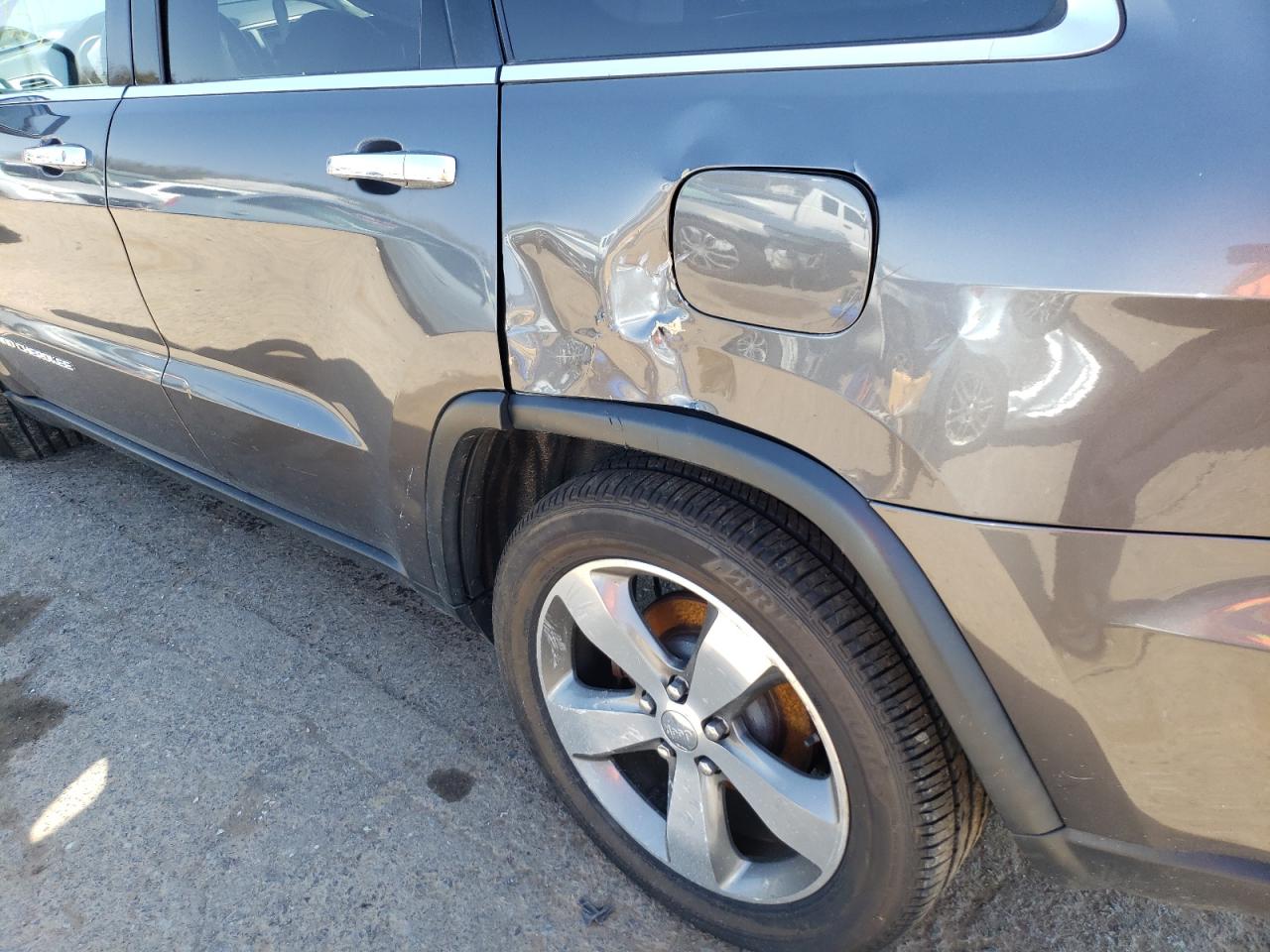 Photo 10 from auction – 2015 JEEP GRAND CHER with VIN 1C4RJFBG9FC124132