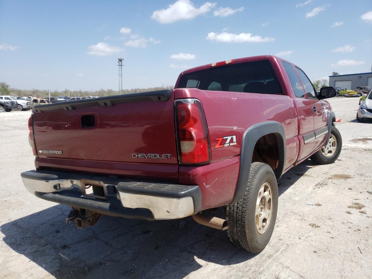 Photo 4 from auction – 2004 CHEVROLET SILVERADO with VIN 2GCEK19T541127095