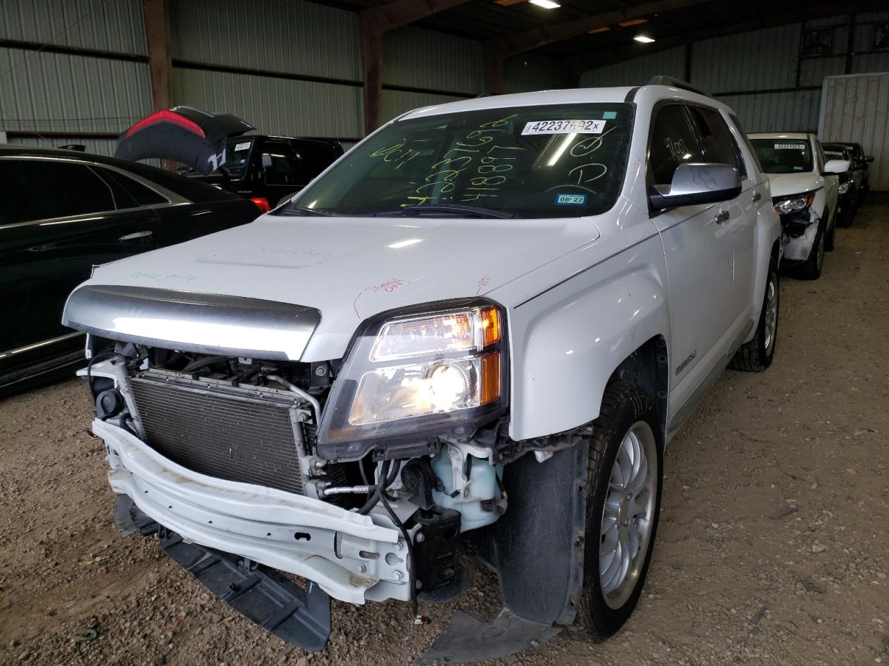 Photo 2 from auction – 2015 GMC TERRAIN DE with VIN 2GKFLUE32F6418897