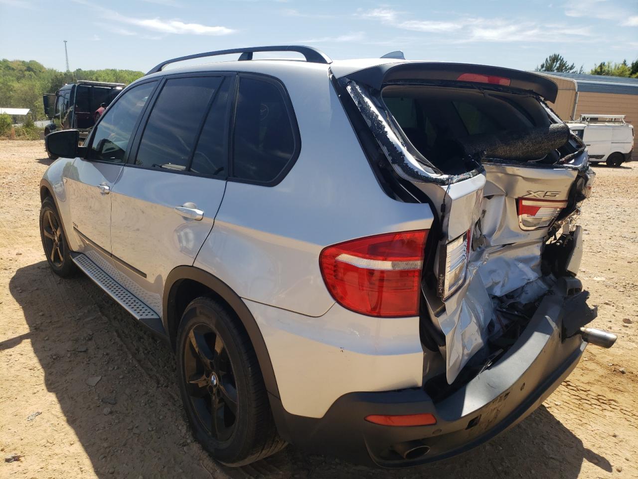 Photo 3 from auction – 2009 BMW X5 XDRIVE3 with VIN 5UXFE43529L270142
