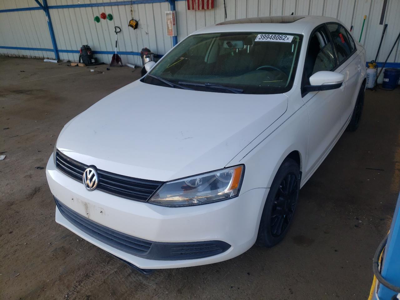 Photo 2 from auction – 2011 VOLKSWAGEN JETTA TDI with VIN 3VWLL7AJ3BM061697