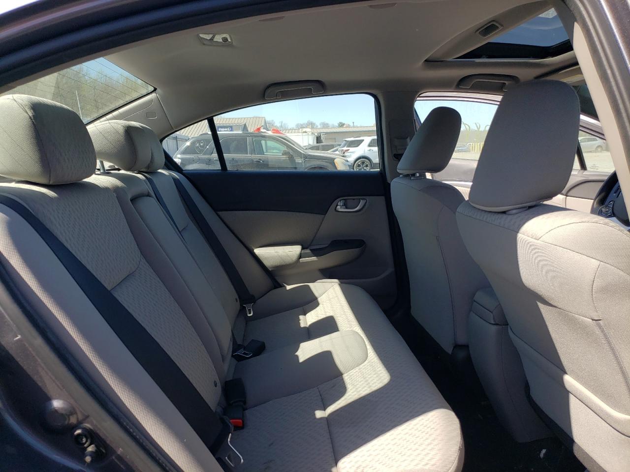 Photo 6 from auction – 2015 HONDA CIVIC EX with VIN 19XFB2F81FE257441